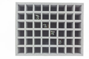 Full-Size Schaumstoffeinlage von oben mit Games Workshop Space Orks mit Spalta