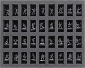 Feldherr Storage Box for tanks/monsters and 197 miniatures